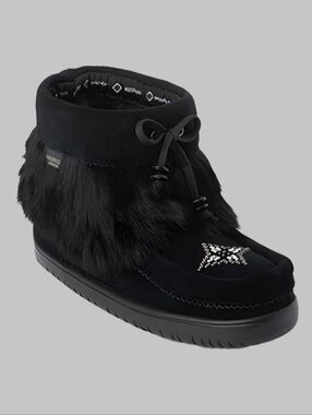 Woman's Manitobah Mukluks Ankle Boots Size 7 Heritage Fit